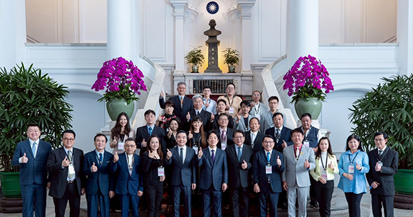 國際協會交流美容美甲美髮展